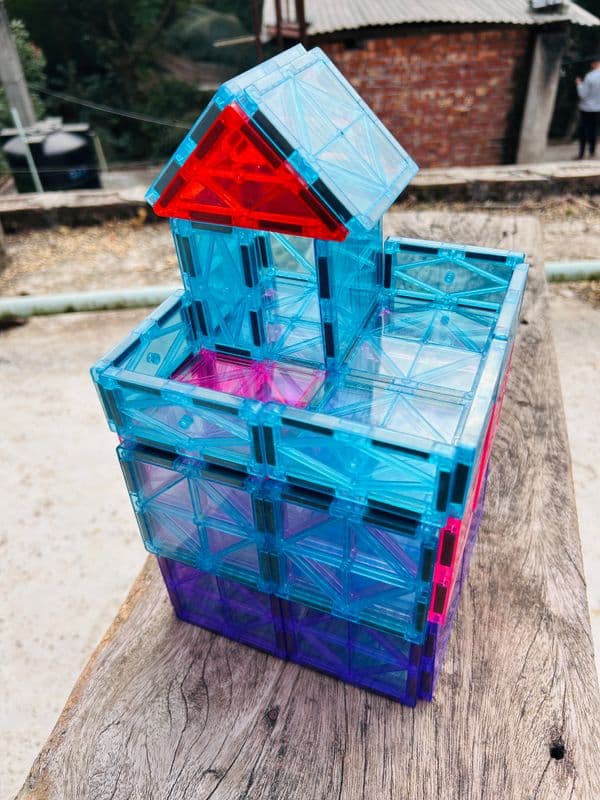 Magnetic Building Blocks - Image 4